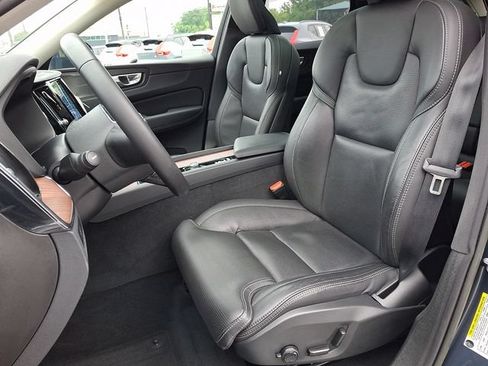 Certified 2023 Volvo XC60 B5 Ultimate w/ Climate Package AWD/4WD image 14