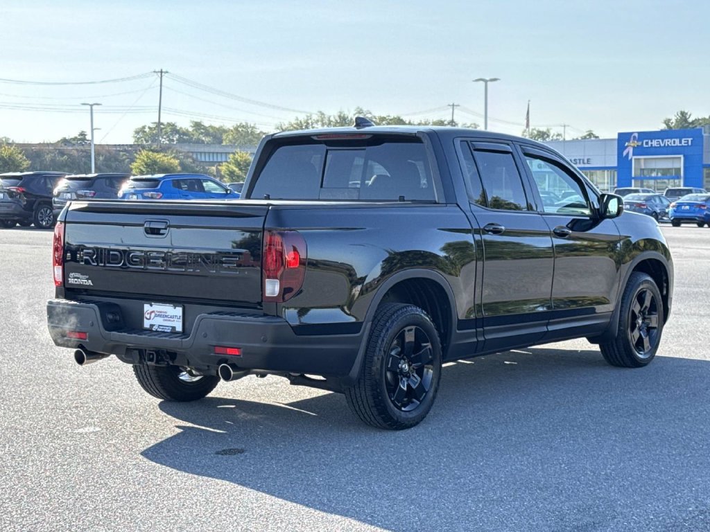Used 2024 Honda Ridgeline Black Edition image 25