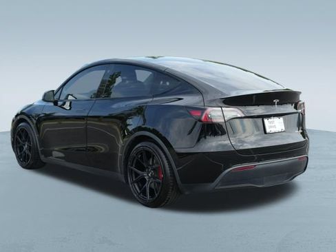 Used 2022 Tesla Model Y Performance AWD/4WD image 6