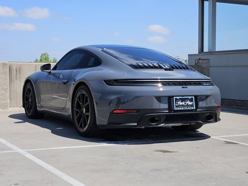 Certified 2025 Porsche 911 Carrera image 3