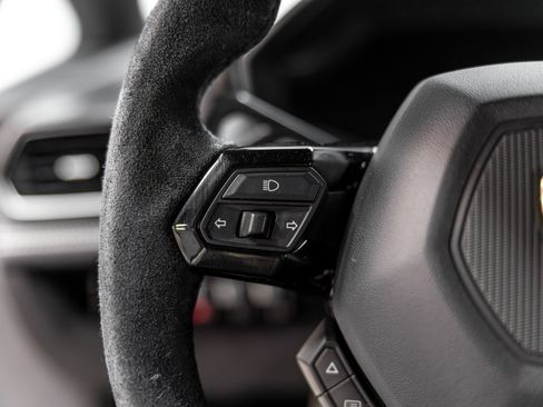 Used 2017 Lamborghini Huracan LP 610-4 Avio image 68