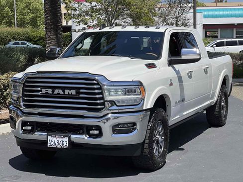 Used 2022 RAM 2500 Limited AWD/4WD image 21