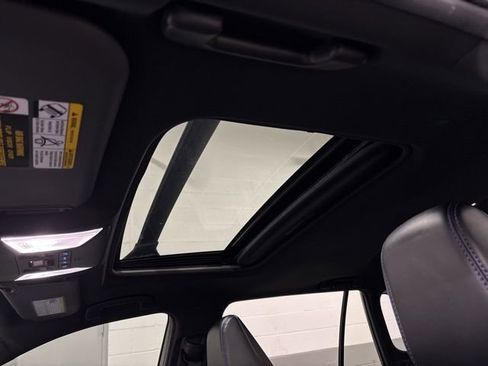 Used 2022 Toyota RAV4 XSE image 18