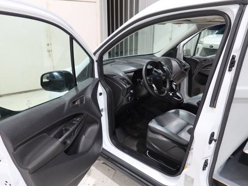 Used 2016 Ford Transit Connect XL FWD image 20