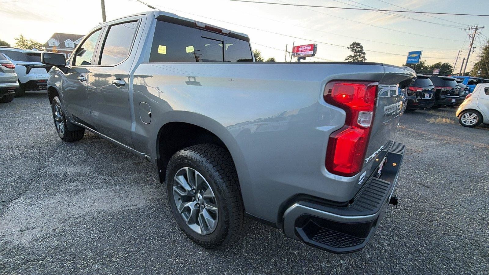 New 2026 Chevrolet Silverado 1500 RST AWD/4WD image 10