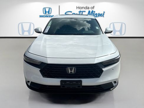 Used 2023 Honda Accord EX-L image 2