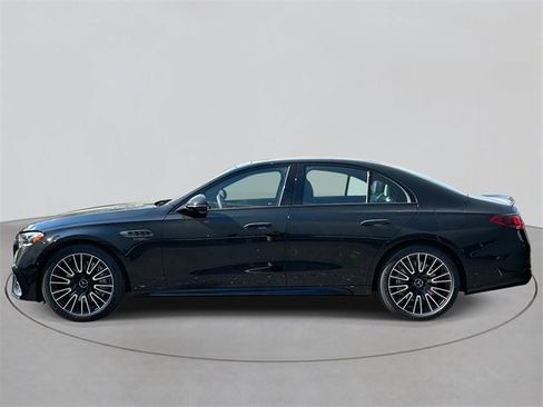 New 2026 Mercedes-Benz E 53 AMG e 4MATIC Sedan image 2