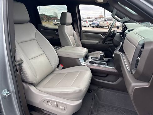 Used 2023 GMC Sierra 1500 SLT w/ SLT Premium Plus Package image 14