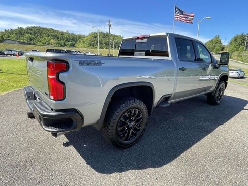 New 2026 Chevrolet Silverado 2500 LTZ w/ LTZ Plus Package AWD/4WD image 7