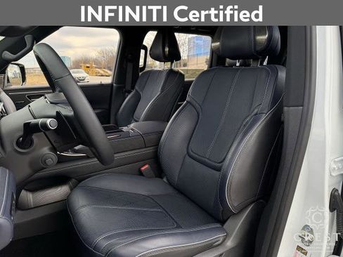 Certified 2026 INFINITI QX80 4WD w/ Sport Exterior Package image 25