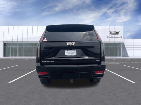 Certified 2024 Cadillac Escalade Sport AWD/4WD image 7