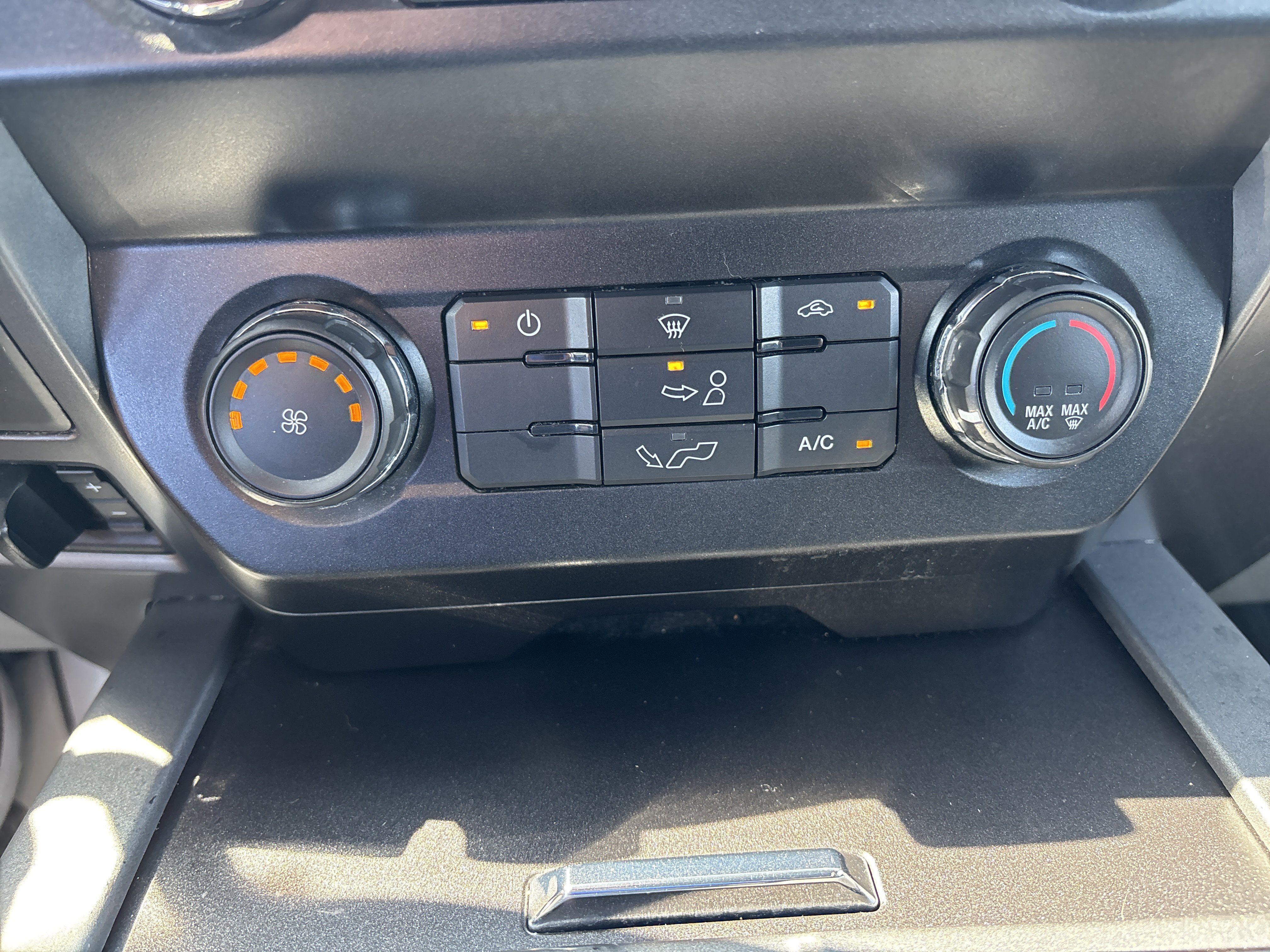 Used 2020 Ford F150 XLT w/ Trailer Tow Package AWD/4WD image 11