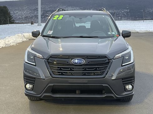 Certified 2023 Subaru Forester Premium image 9