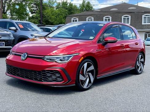 Used 2022 Volkswagen GTI SE FWD image 2