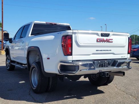 Used 2022 GMC Sierra 3500 SLT AWD/4WD image 21