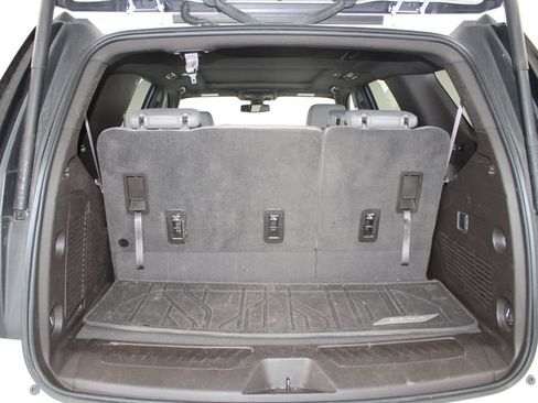 Used 2021 Chevrolet Tahoe LT RWD image 13