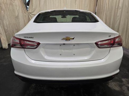 Used 2021 Chevrolet Malibu LT image 8