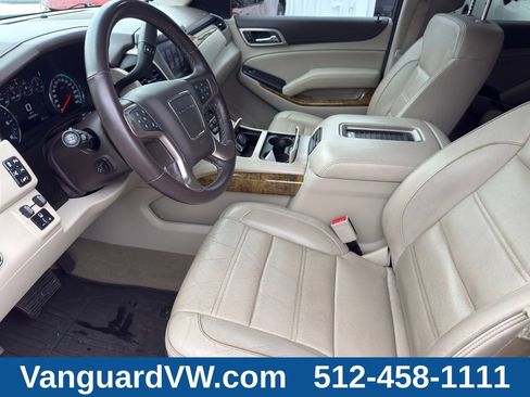 Used 2017 GMC Yukon Denali w/ Open Road Package RWD image 9