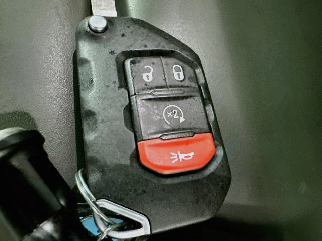 Used 2024 Jeep Wrangler High Altitude AWD/4WD image 29