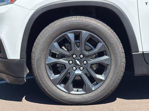 Used 2021 Chevrolet Traverse RS w/ LPO, Floor Liner Package AWD/4WD image 27