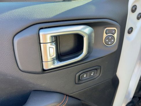 Used 2022 Jeep Gladiator Mojave w/ LED Lighting Group image 13