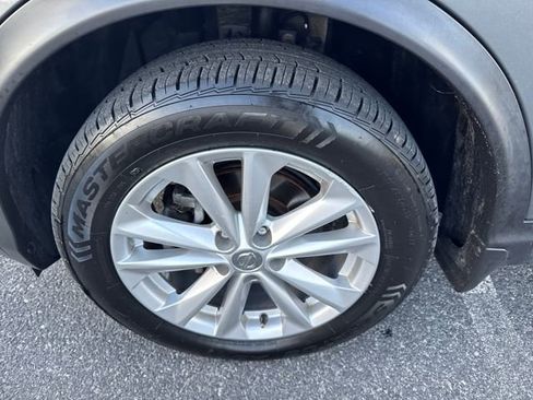 Used 2017 Nissan Rogue Sport S w/ S Appearance Package image 25