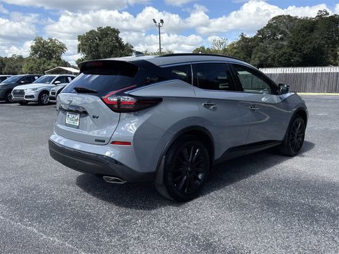 Used 2024 Nissan Murano SV w/ SV Midnight Edition Package image 5