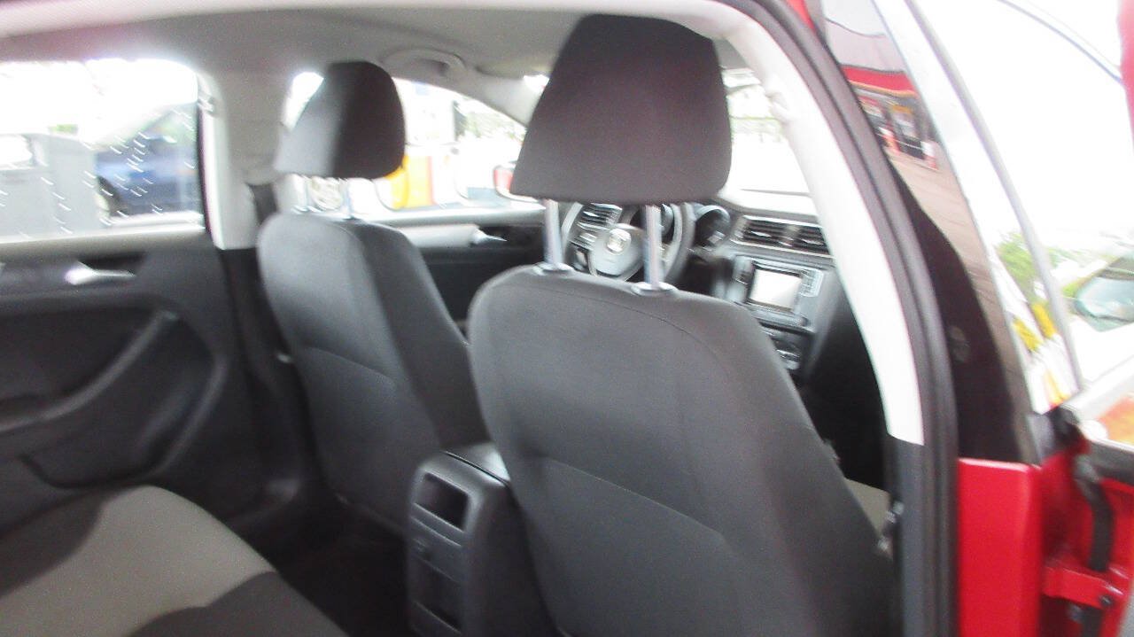 Used 2018 Volkswagen Jetta S FWD image 23