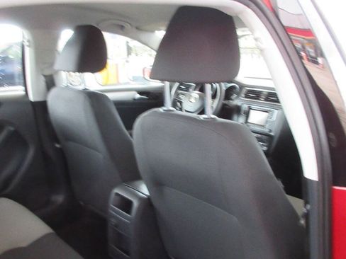 Used 2018 Volkswagen Jetta S FWD image 23