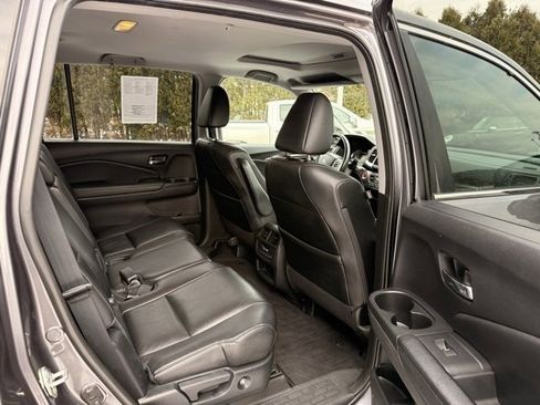 Used 2018 Honda Pilot EX-L image 12
