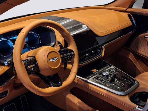 New 2026 Aston Martin DBX 707 image 26