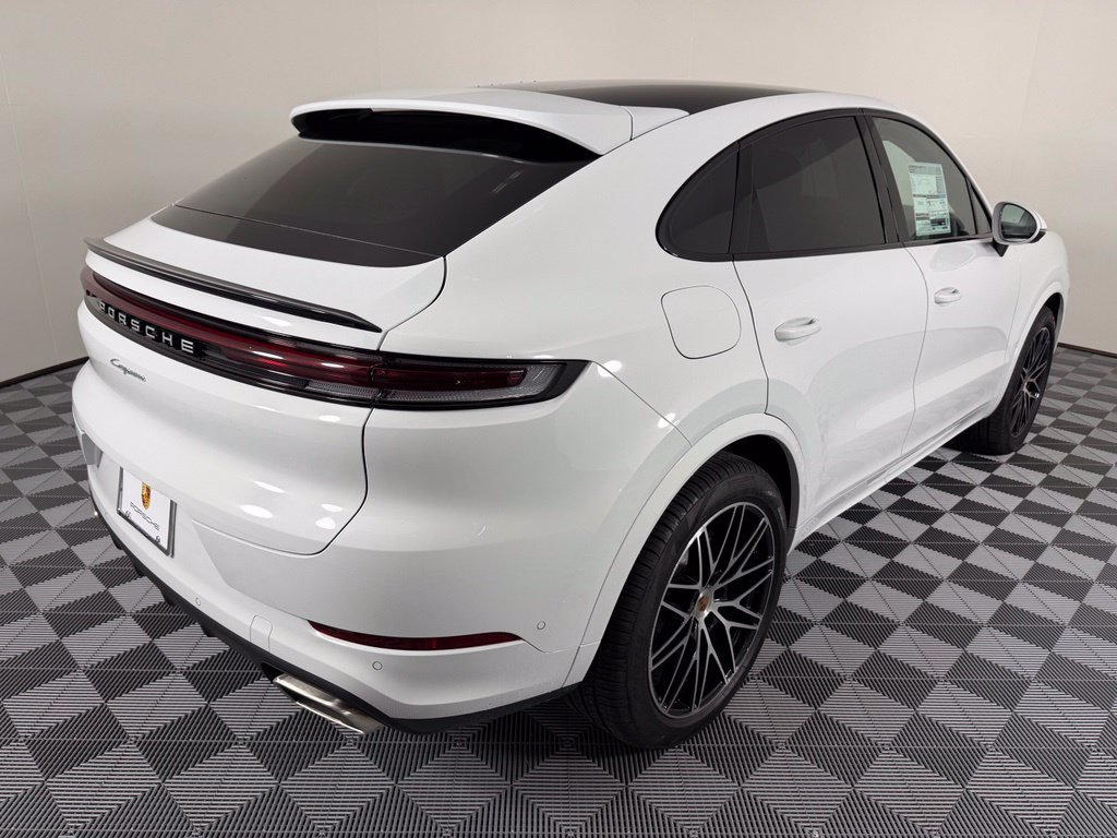 Used 2026 Porsche Cayenne Coupe AWD/4WD image 11