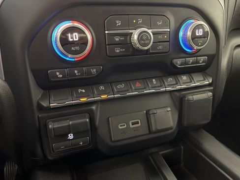 Used 2019 GMC Sierra 1500 SLT w/ SLT Premium Package image 14