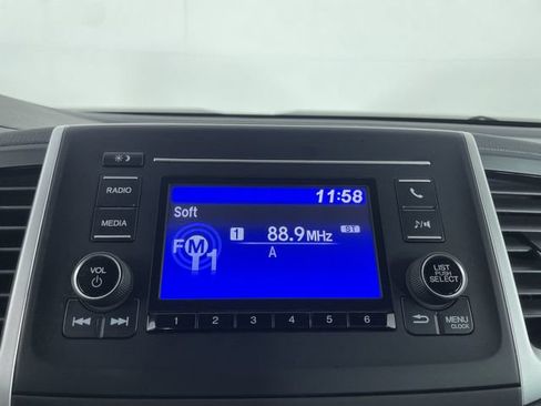 Used 2019 Honda Ridgeline Sport image 21