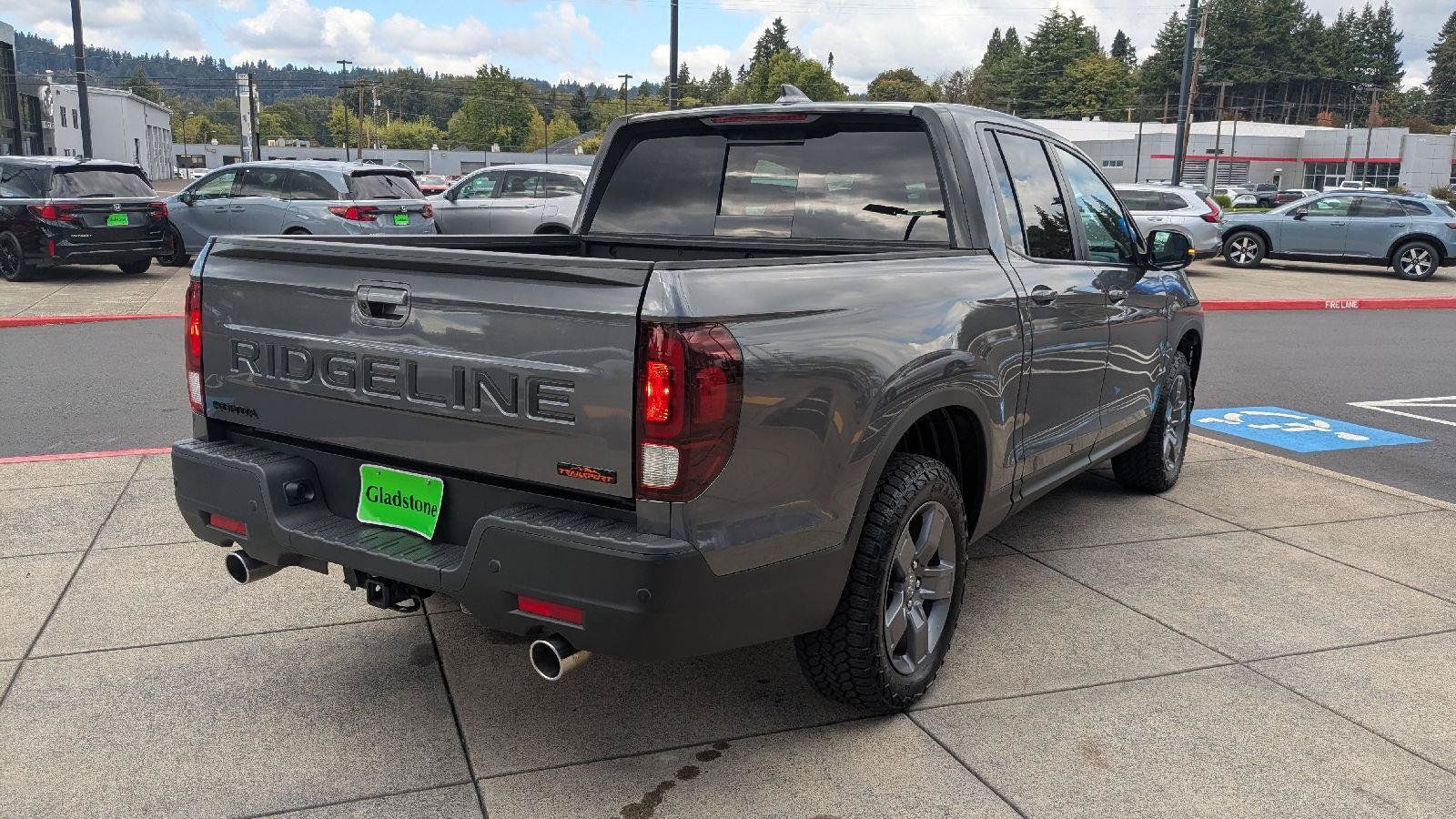 Used 2024 Honda Ridgeline TrailSport image 4