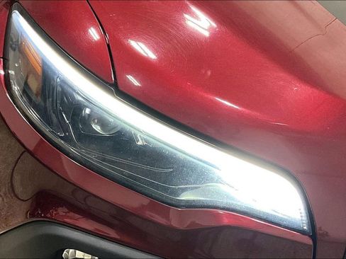 Used 2019 Jeep Cherokee Trailhawk w/ Comfort & Convenience Group image 31