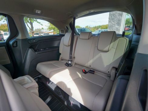 Used 2023 Honda Odyssey Elite image 36