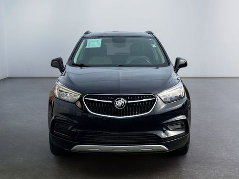 Used 2021 Buick Encore Preferred image 2