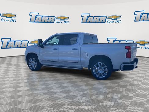 Used 2024 Chevrolet Silverado 1500 High Country w/ High Country Premium Package image 6