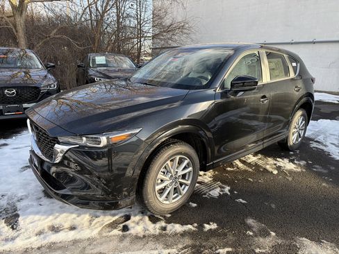 New 2025 MAZDA CX-5 AWD 2.5 S w/ Preferred Package image 4