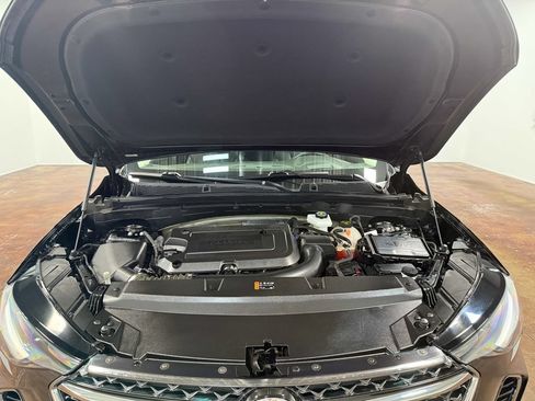 Used 2023 Buick Envision Avenir AWD/4WD image 83