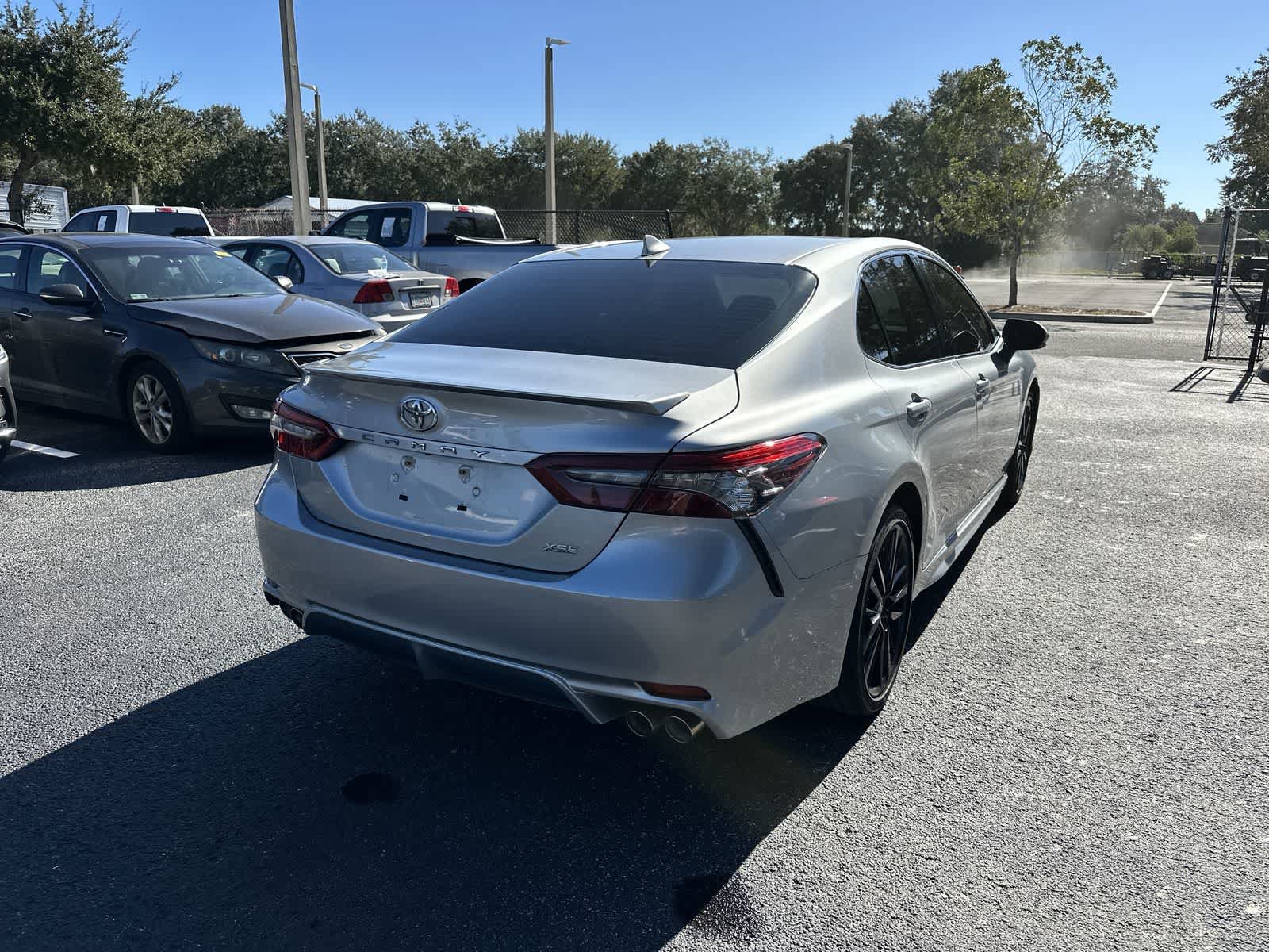 Used 2024 Toyota Camry XSE FWD image 8