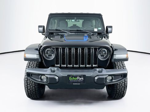 Used 2023 Jeep Wrangler Unlimited Rubicon 4xe w/ Steel Bumper Group AWD/4WD image 2