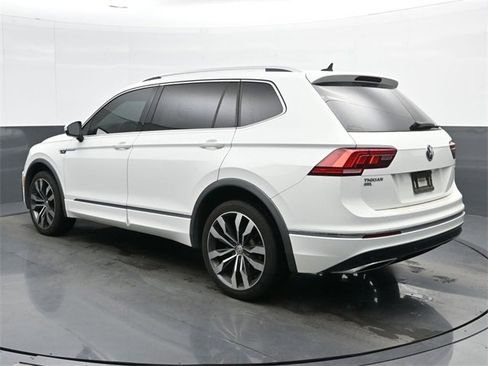Used 2020 Volkswagen Tiguan SEL Premium R-Line image 6