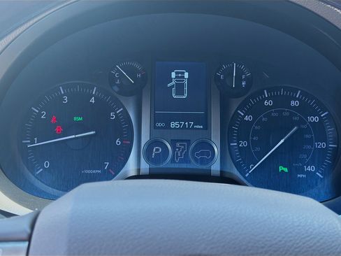 Used 2018 Lexus GX 460 Premium AWD/4WD image 9
