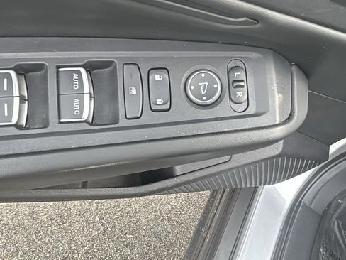 Used 2024 Honda Accord EX image 13