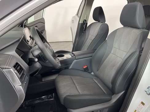 New 2026 Nissan Rogue SV FWD image 19