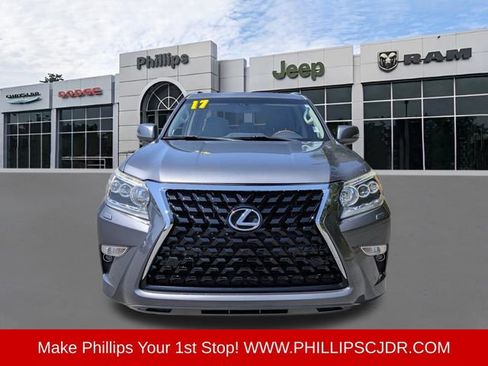 Used 2017 Lexus GX 460 Premium w/ Premium Package AWD/4WD image 8