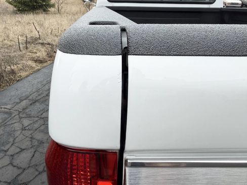 Used 1993 Ford F250 XLT 2dr 4WD Extended Cab LB HD image 94