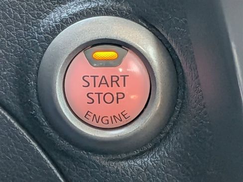 Used 2017 Nissan Sentra SV image 22